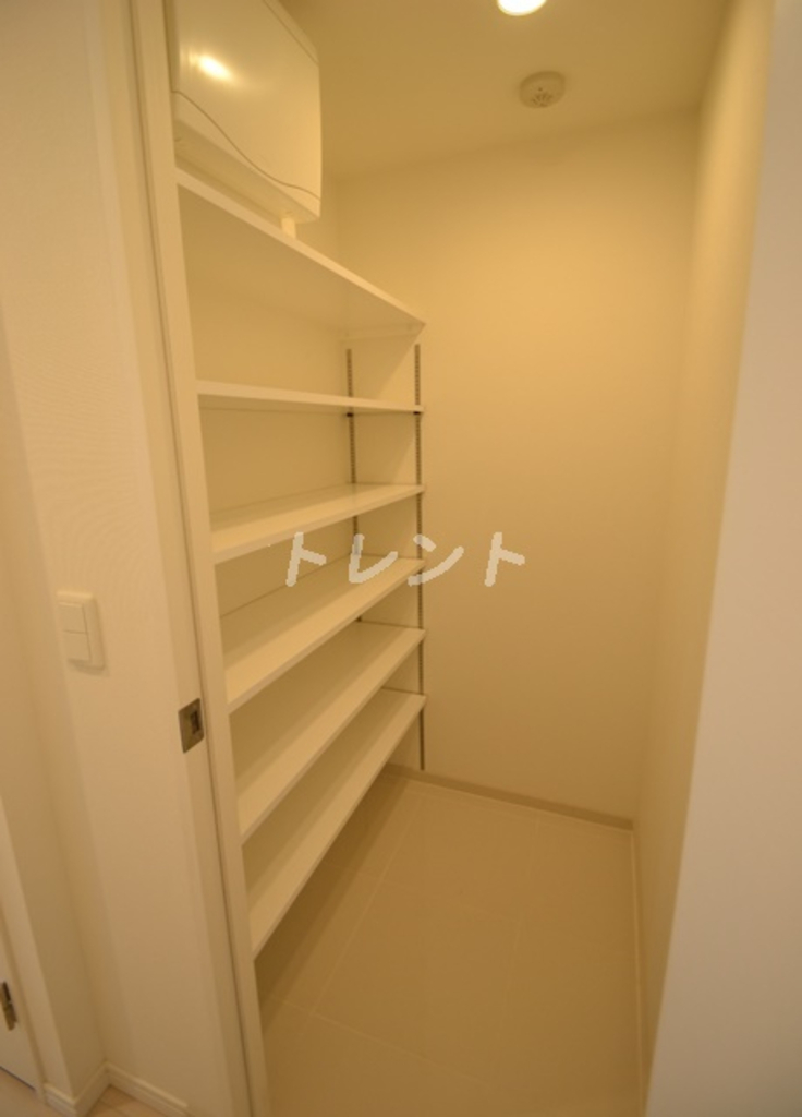 ガーデン原宿-302