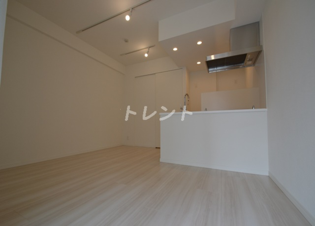 ガーデン原宿-302