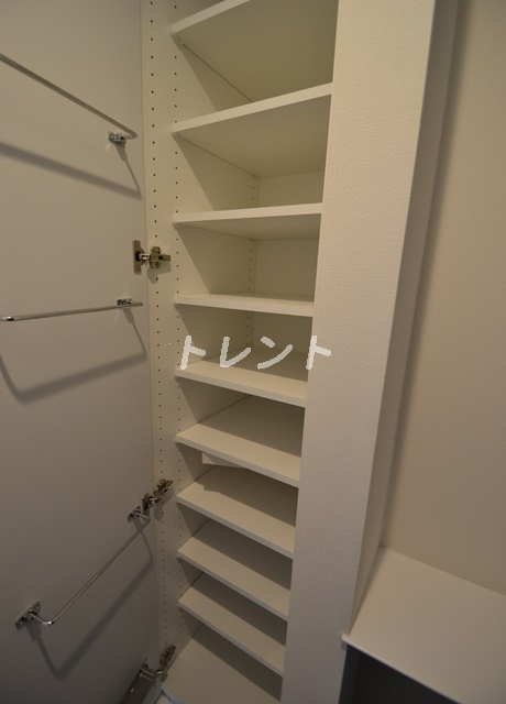 エスタート新宿-1103