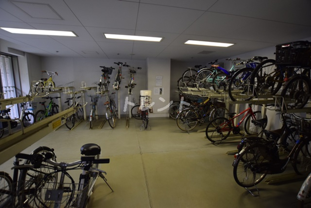 ミレニアムガーデンコート-404