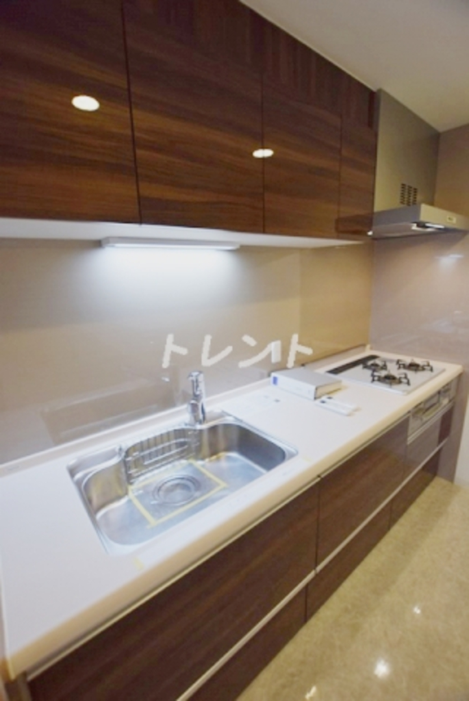 ミレニアムガーデンコート-404