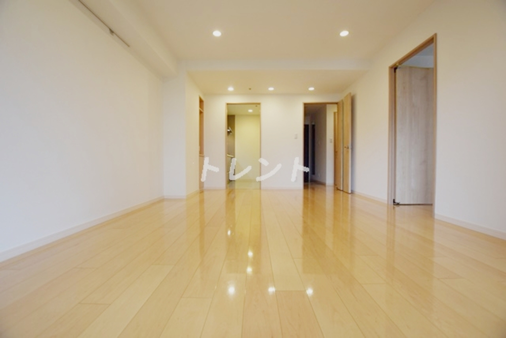 ミレニアムガーデンコート-404