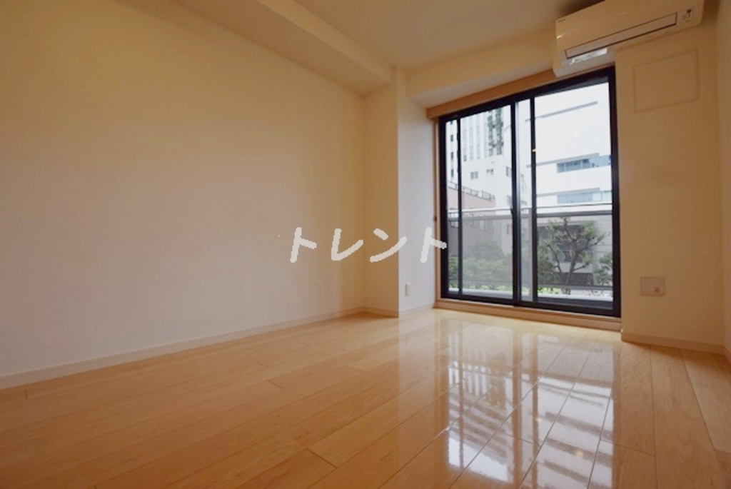 ミレニアムガーデンコート-404