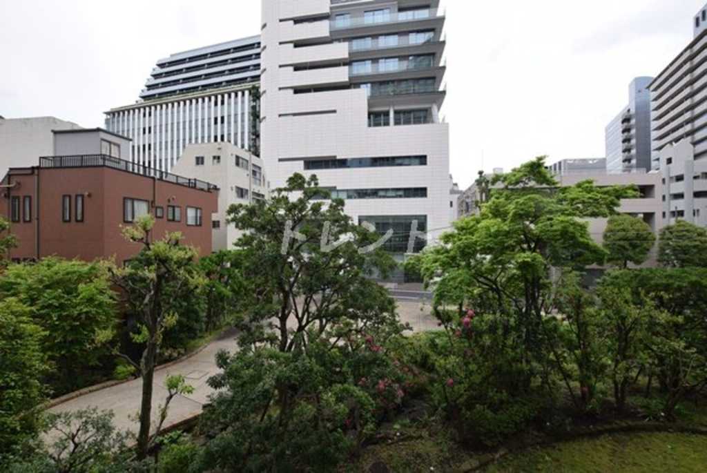 ミレニアムガーデンコート-404