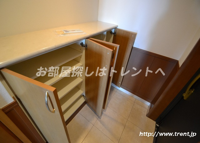 グローリオ御苑内藤町-901
