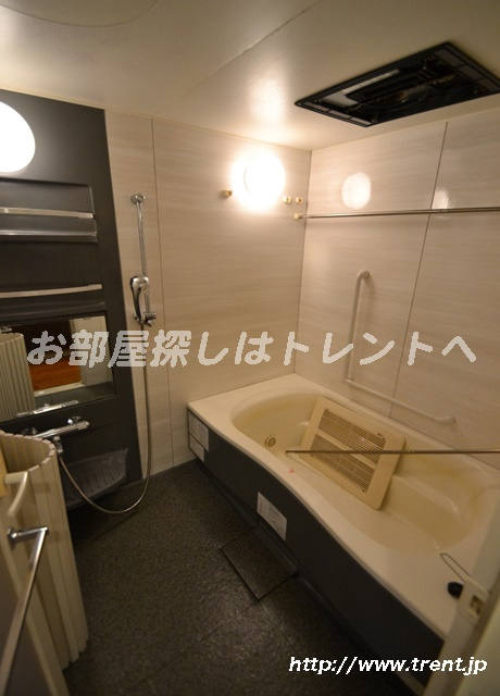 グローリオ御苑内藤町-901