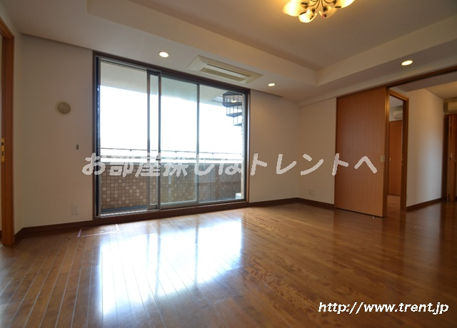 グローリオ御苑内藤町-901