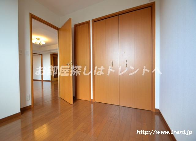 グローリオ御苑内藤町-901