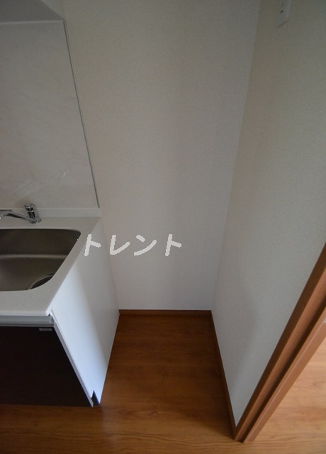 モンシャトー代々木-301