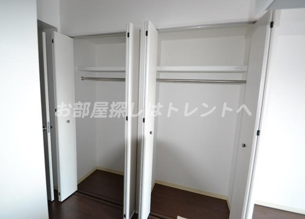 コスモグレイス新宿-402