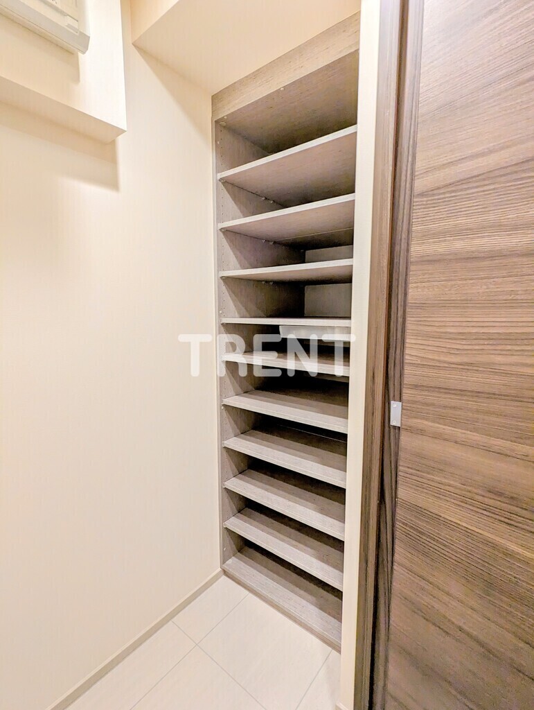 白金ザスカイイースト棟-725