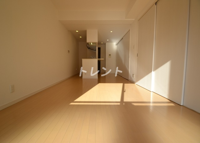フォレシティ富ヶ谷-205