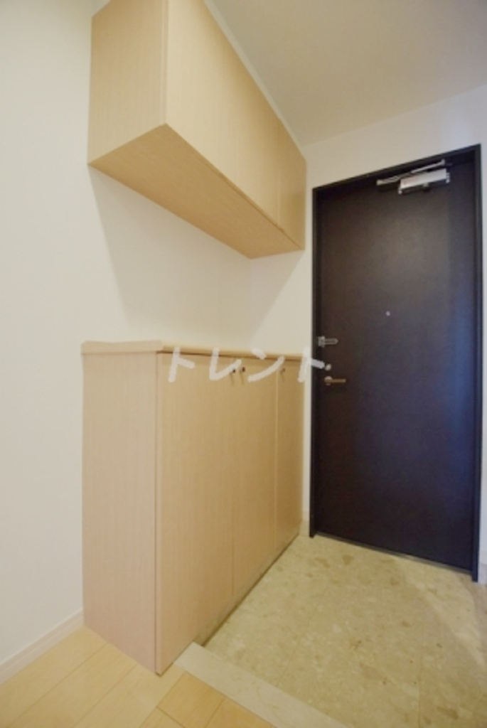 ミレニアムガーデンコート-301