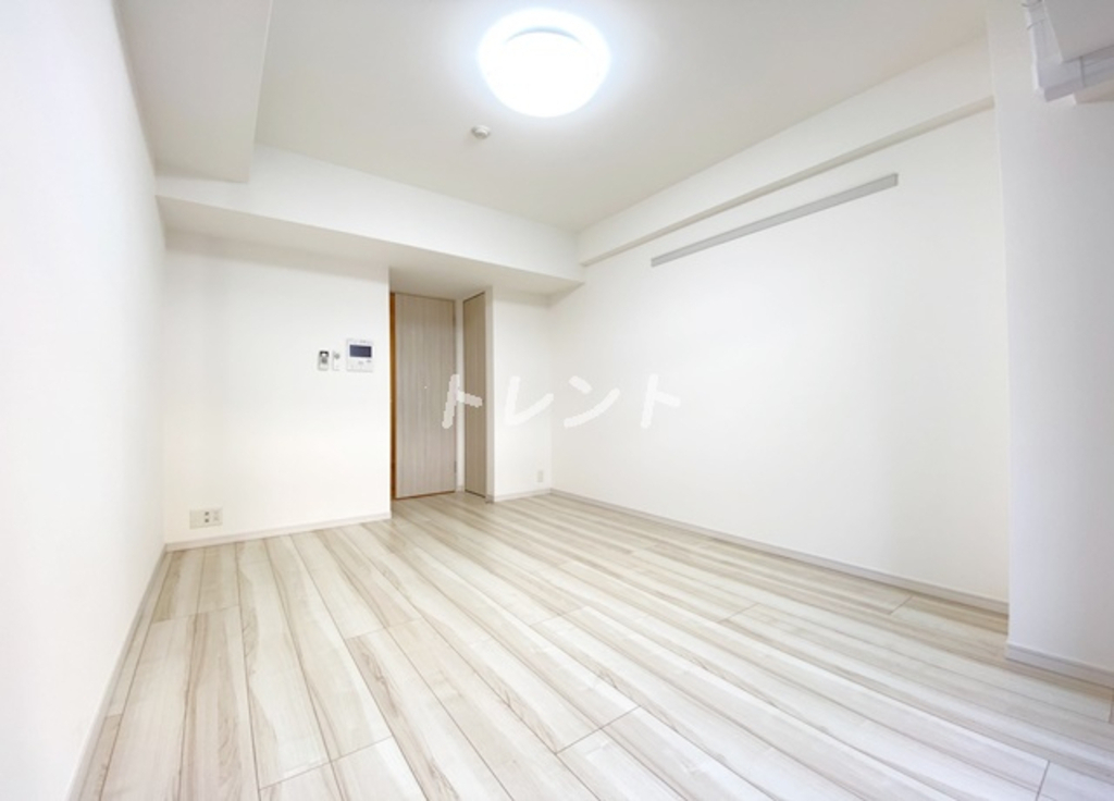 コンフォリア新宿-407