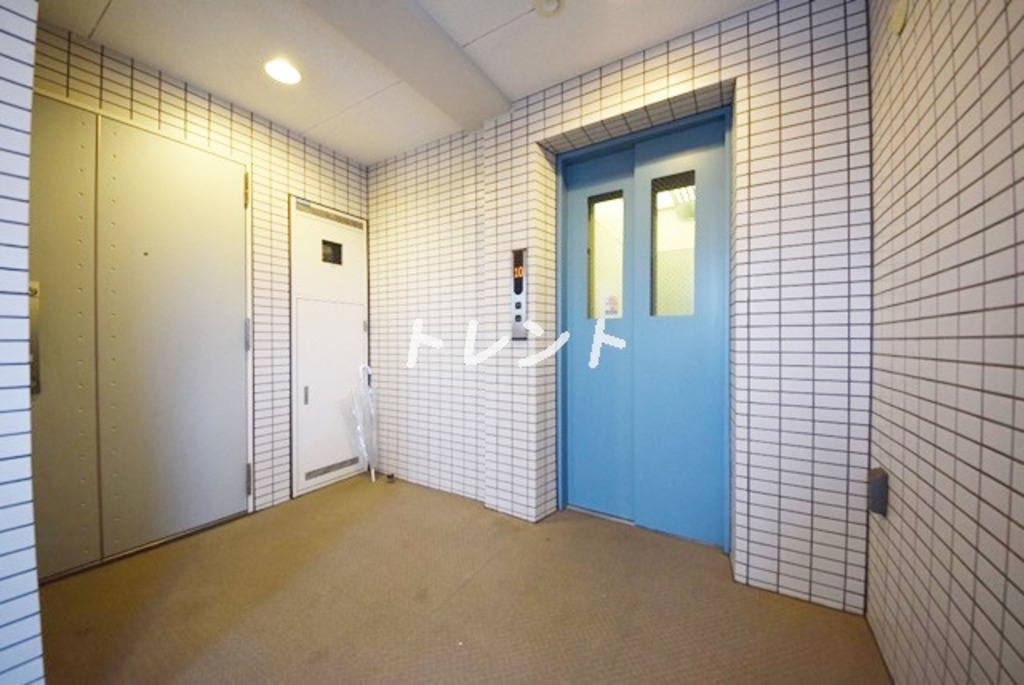 レジディア神楽坂-402