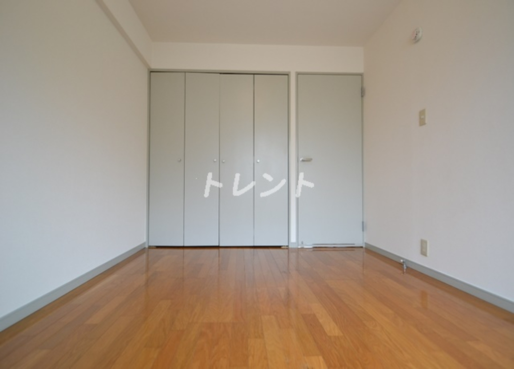 パークイースト代々木-203
