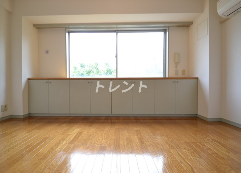 パークイースト代々木-203