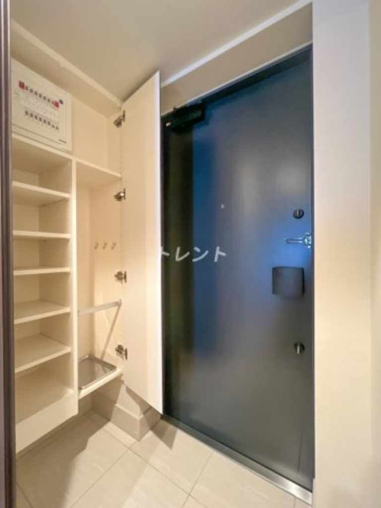 オープンレジデンシア千代田外神田-2F