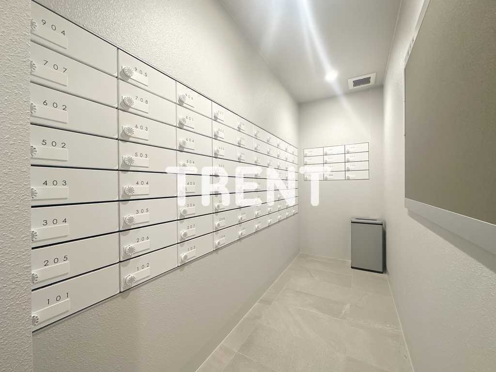 市谷台町坂フロント-704