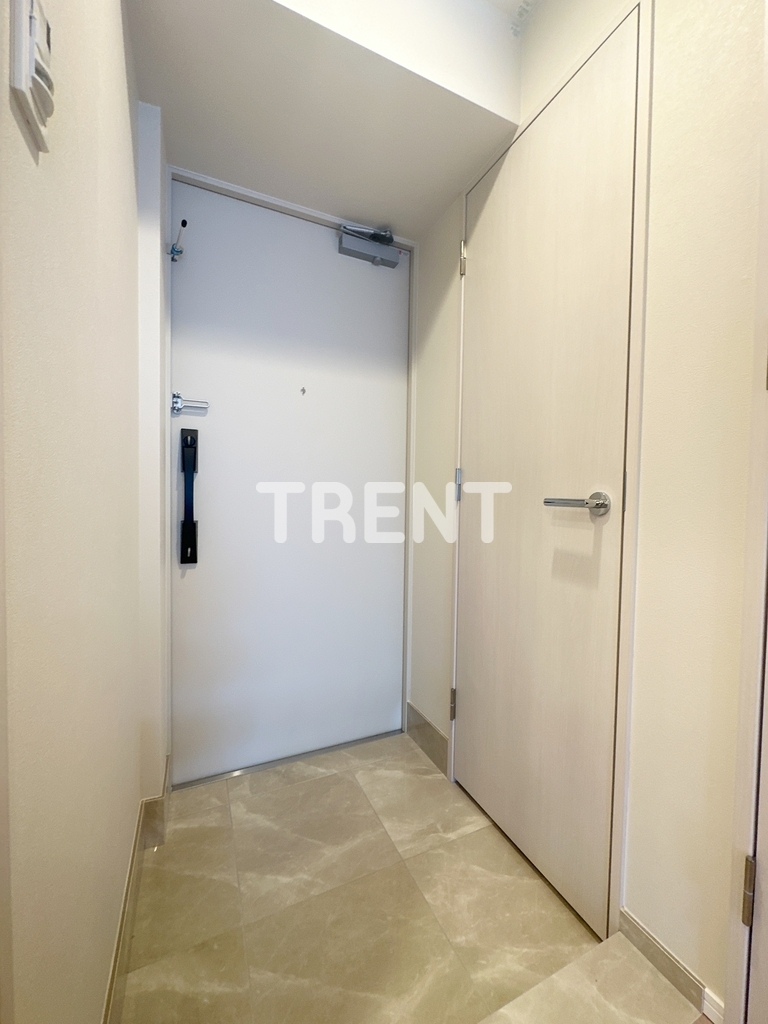 市谷台町坂フロント-704