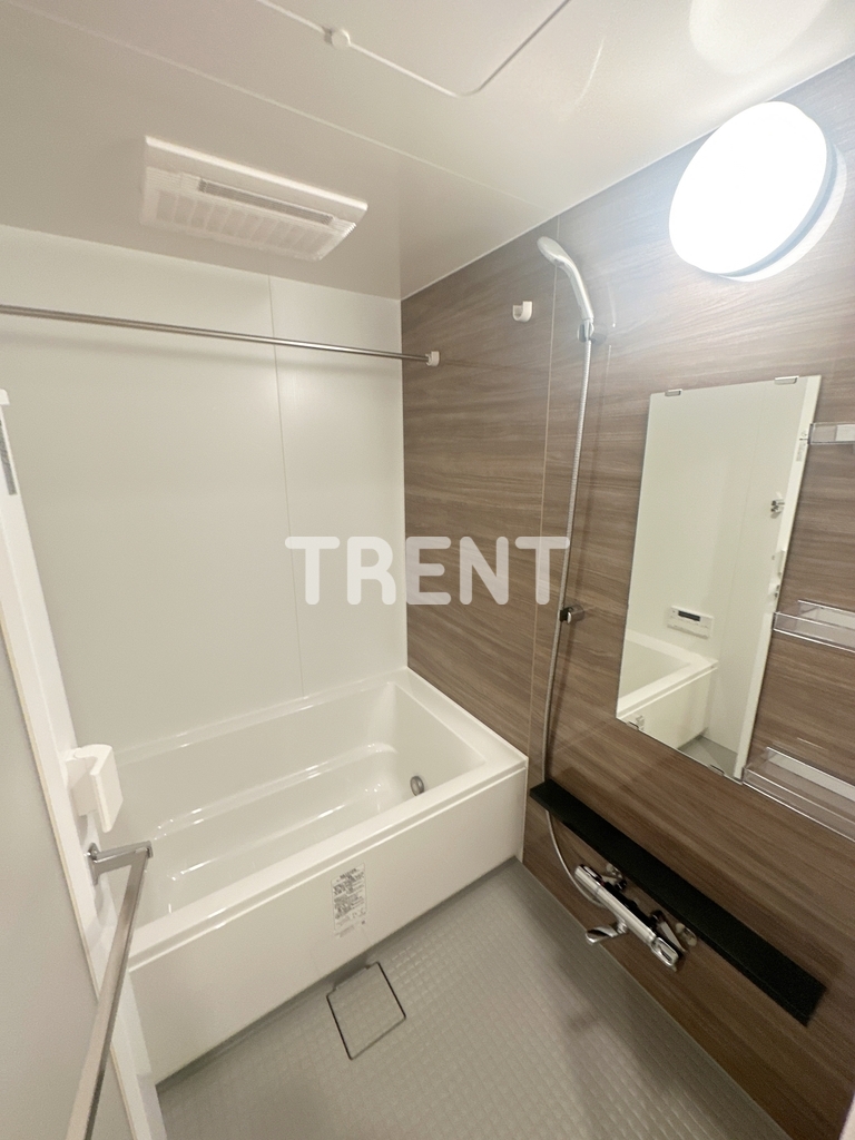 市谷台町坂フロント-704