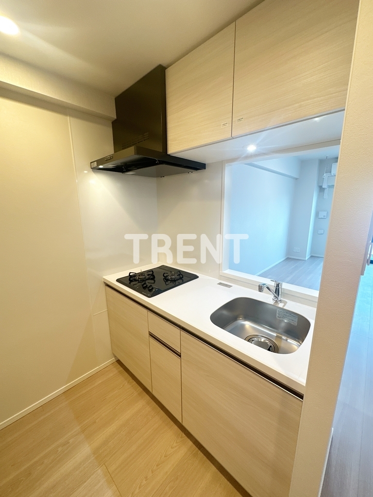 市谷台町坂フロント-704