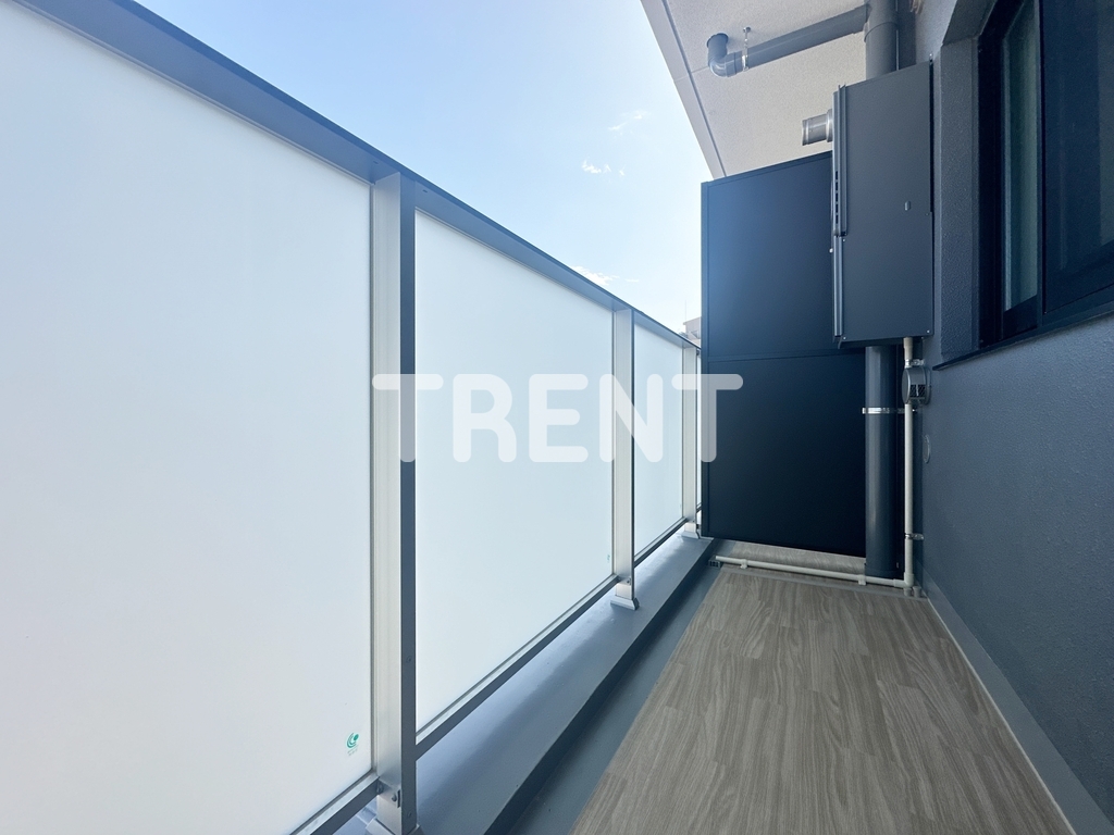 市谷台町坂フロント-704