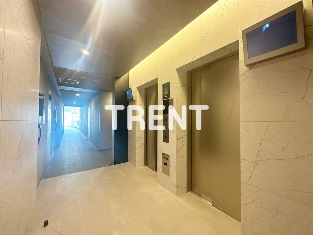 市谷台町坂フロント-704