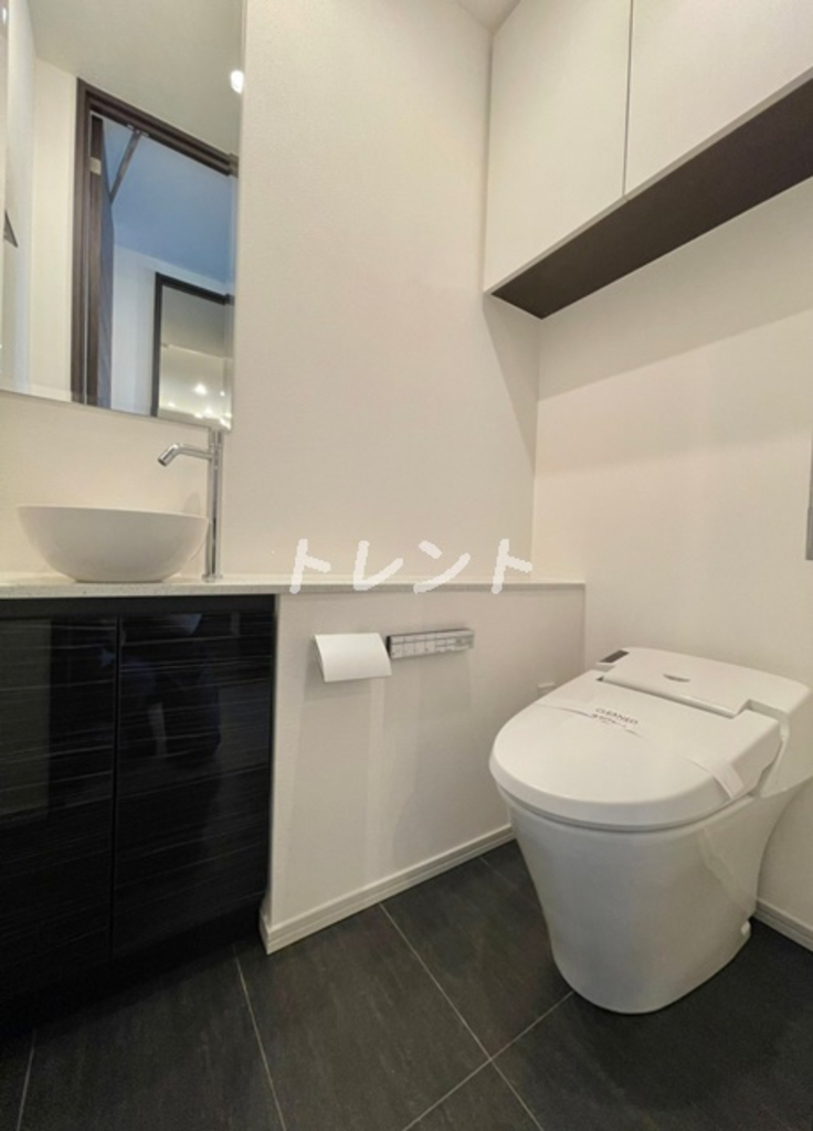 コンフォリア新宿イーストサイドタワー-1002