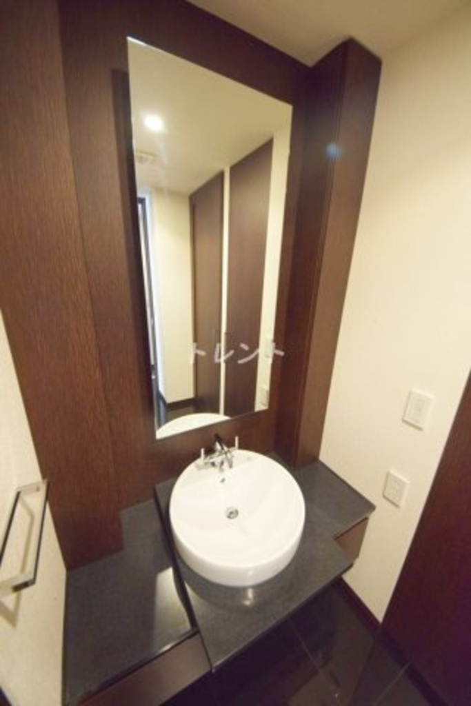 パークキューブ春日安藤坂-1401