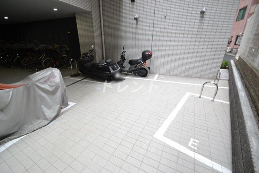 フェニックス市谷本村町-1005