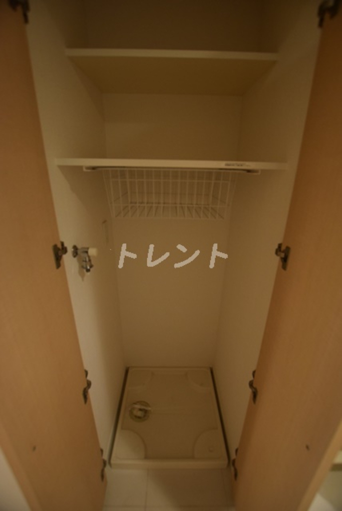 レジディア神田-404