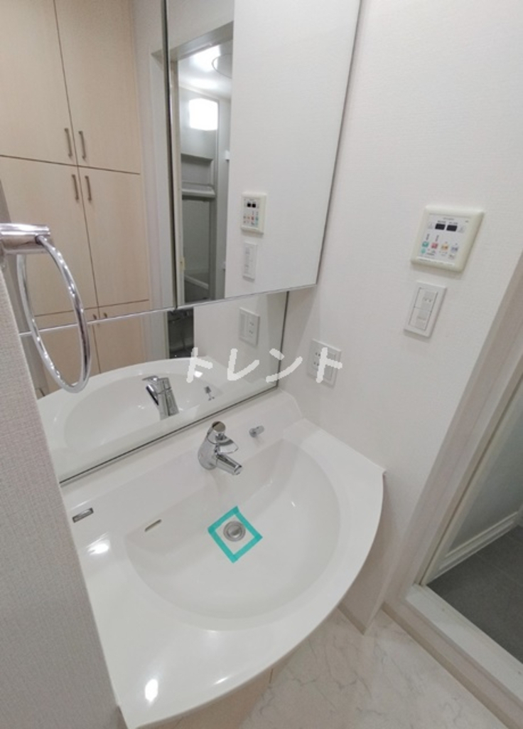 HF西新宿レジデンスWEST-1001