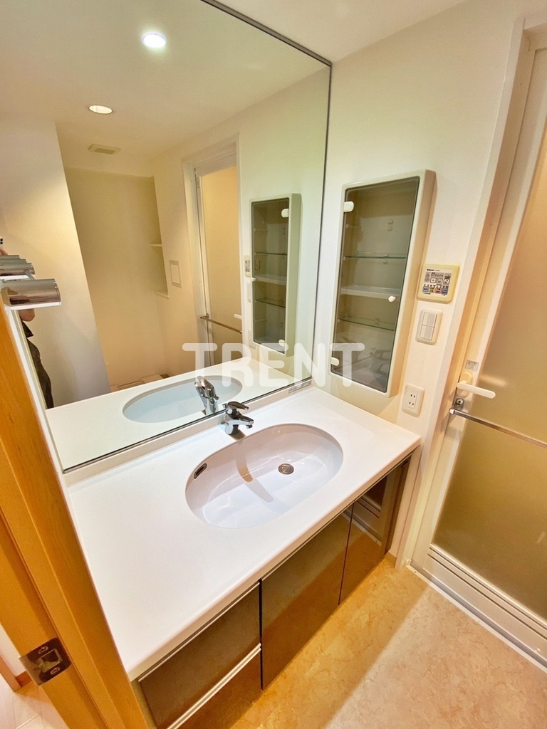 グランハイツ東新宿-505