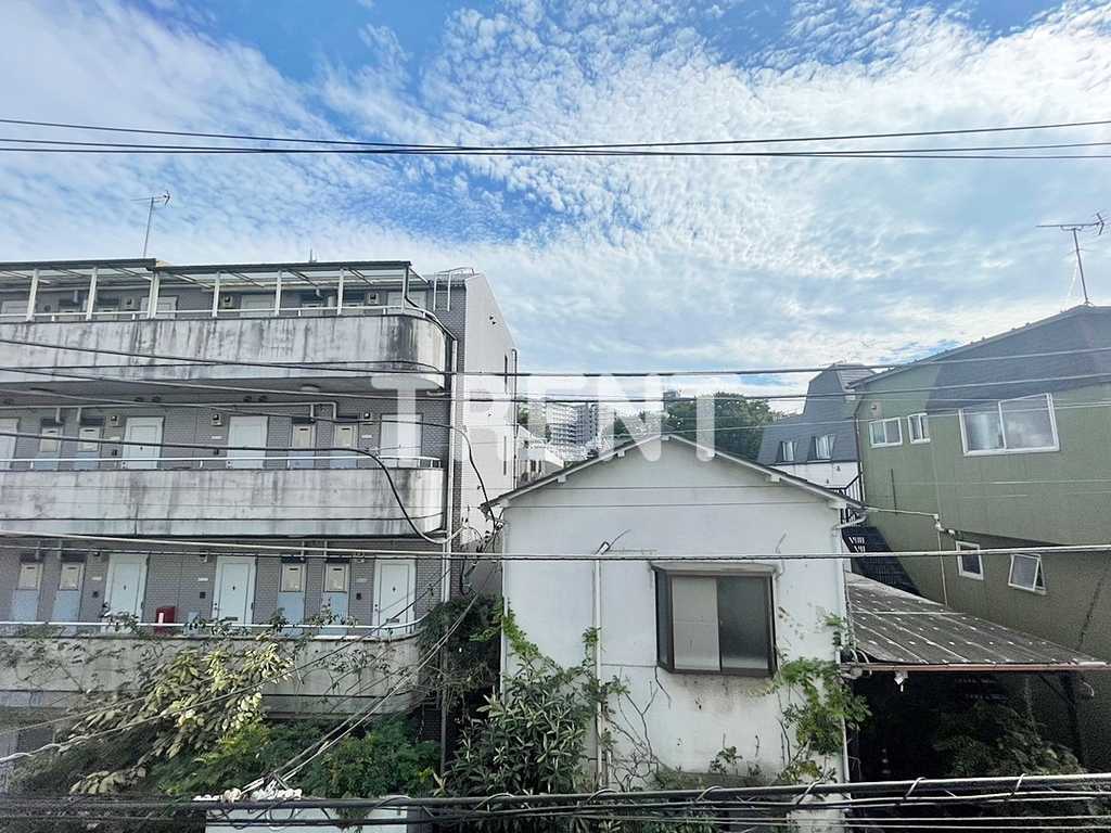 エルファーロ中野富士見町-302