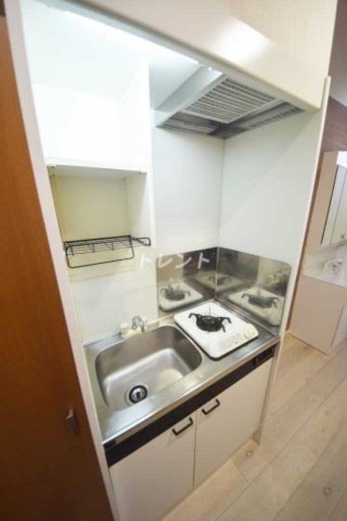 カルナ市谷薬王寺-303