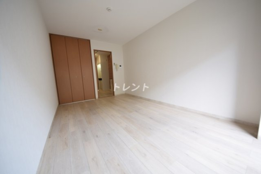 カルナ市谷薬王寺-303
