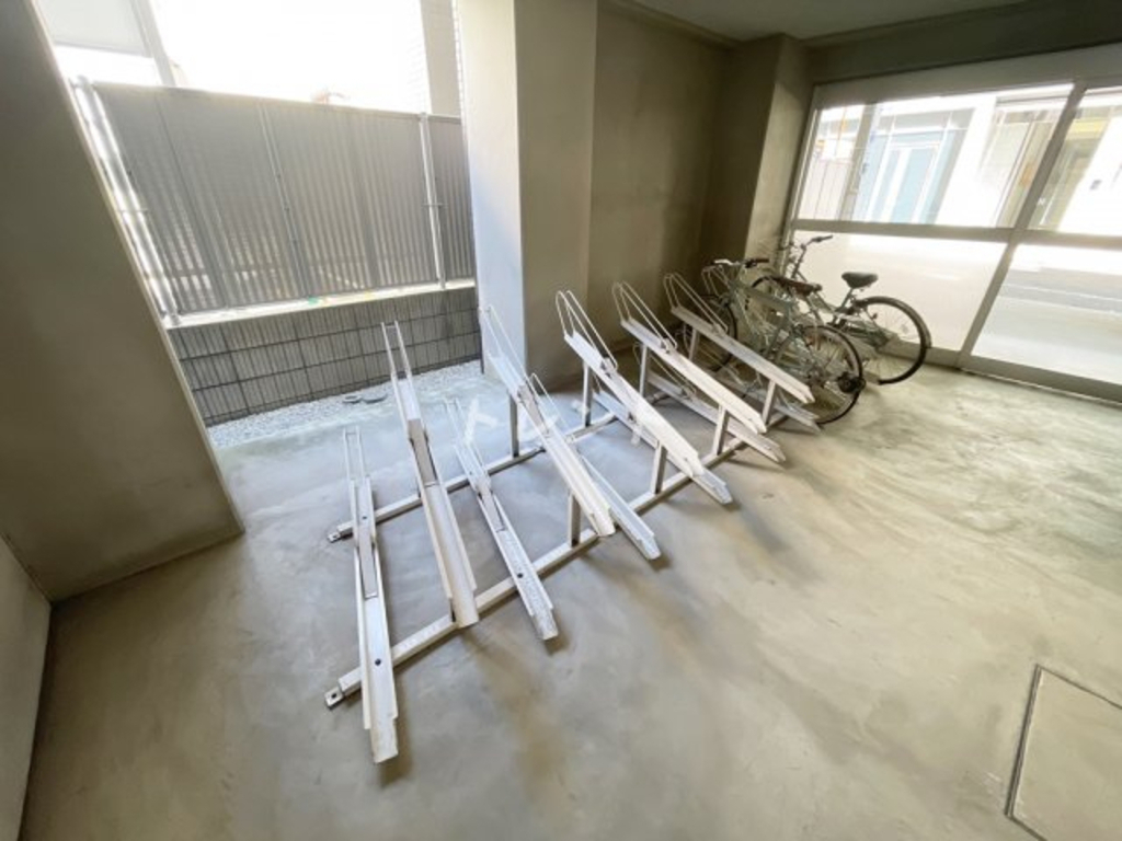 グラントゥルース本郷-402