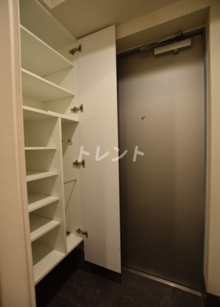 グラントゥルース本郷-402