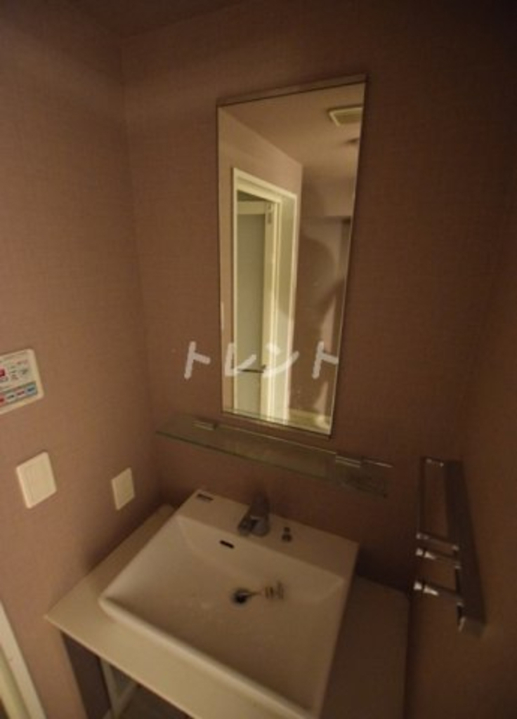 グラントゥルース本郷-402