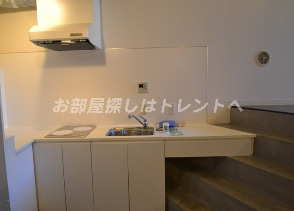 メイプル新中野-202