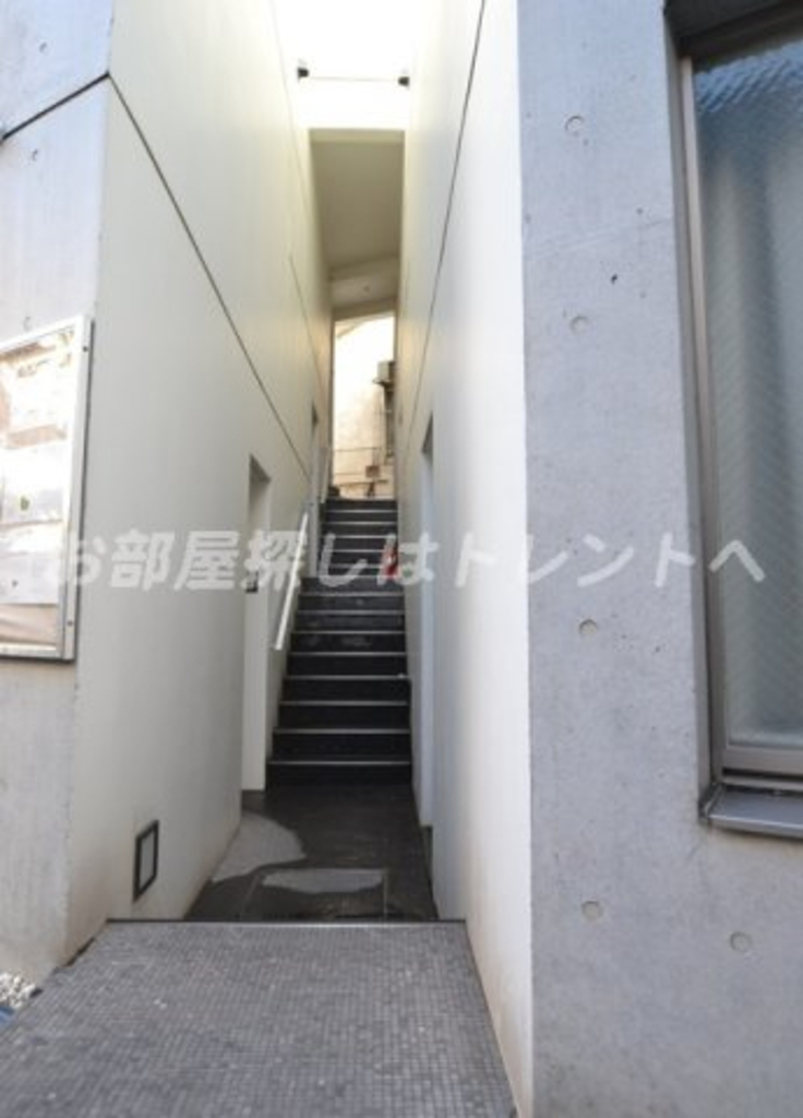 メイプル新中野-202