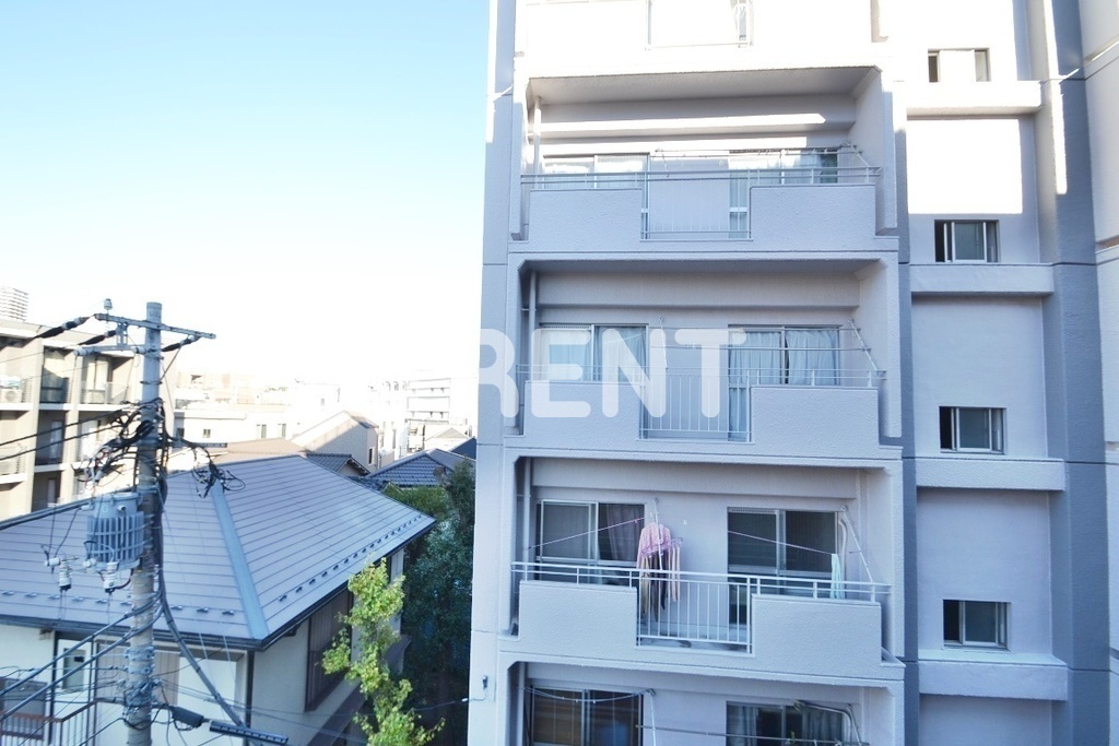 ルーブル中野坂上伍番館-402