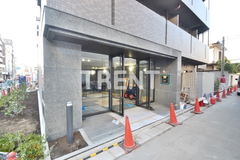 ルーブル中野坂上伍番館-402