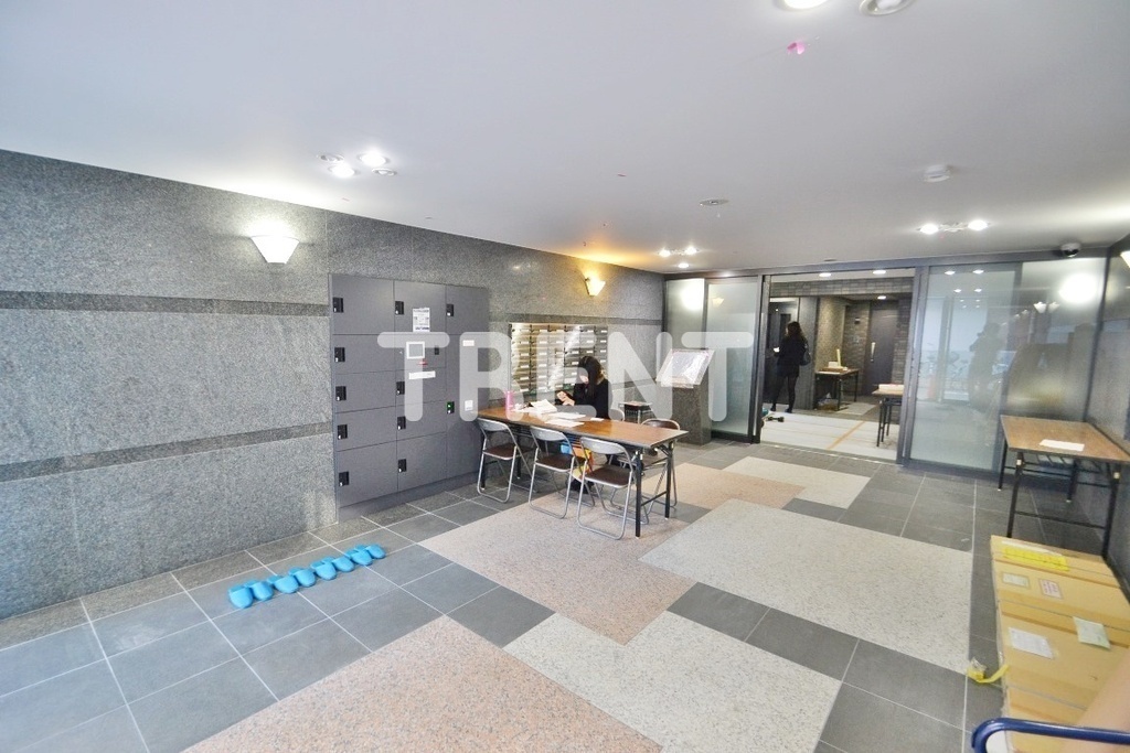 ルーブル中野坂上伍番館-402