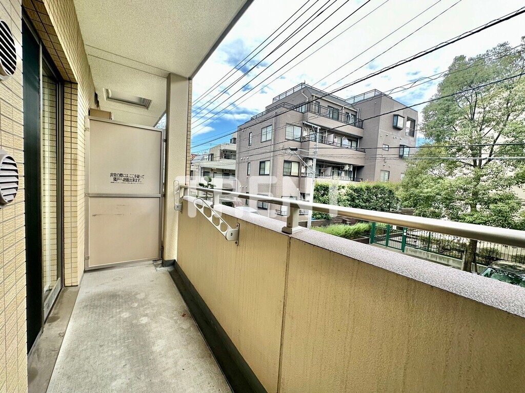 メゾンカルム西新宿-205
