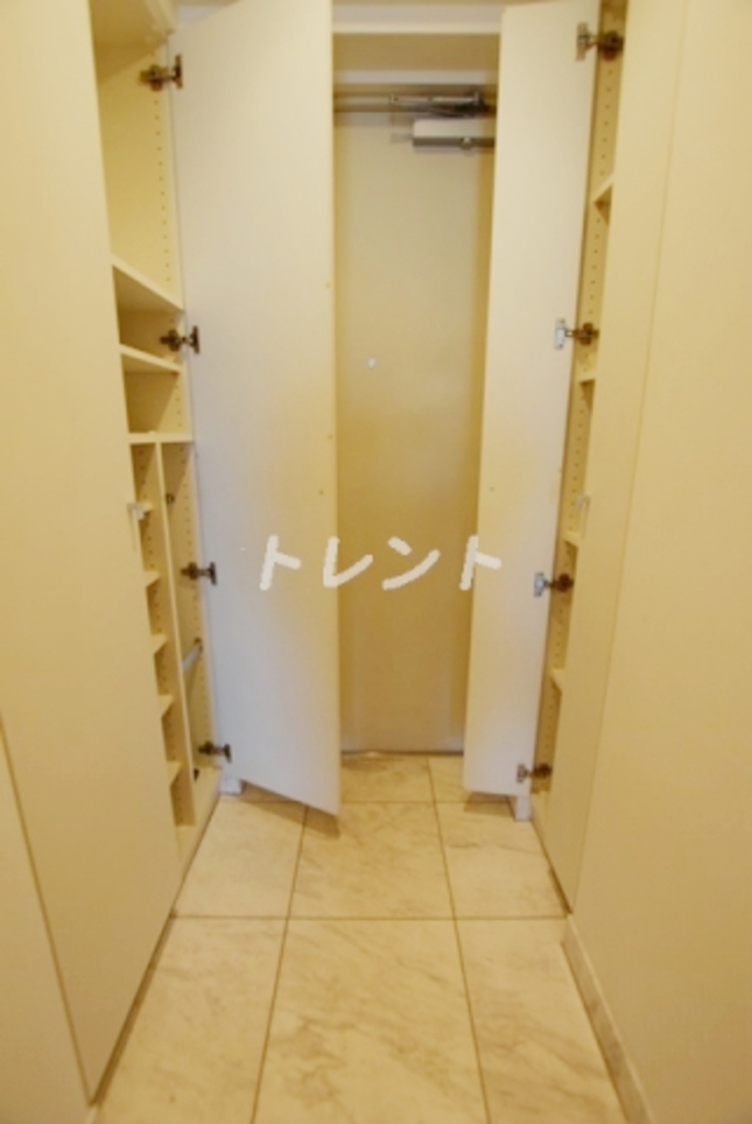 レジディア市ヶ谷Ⅱ-304