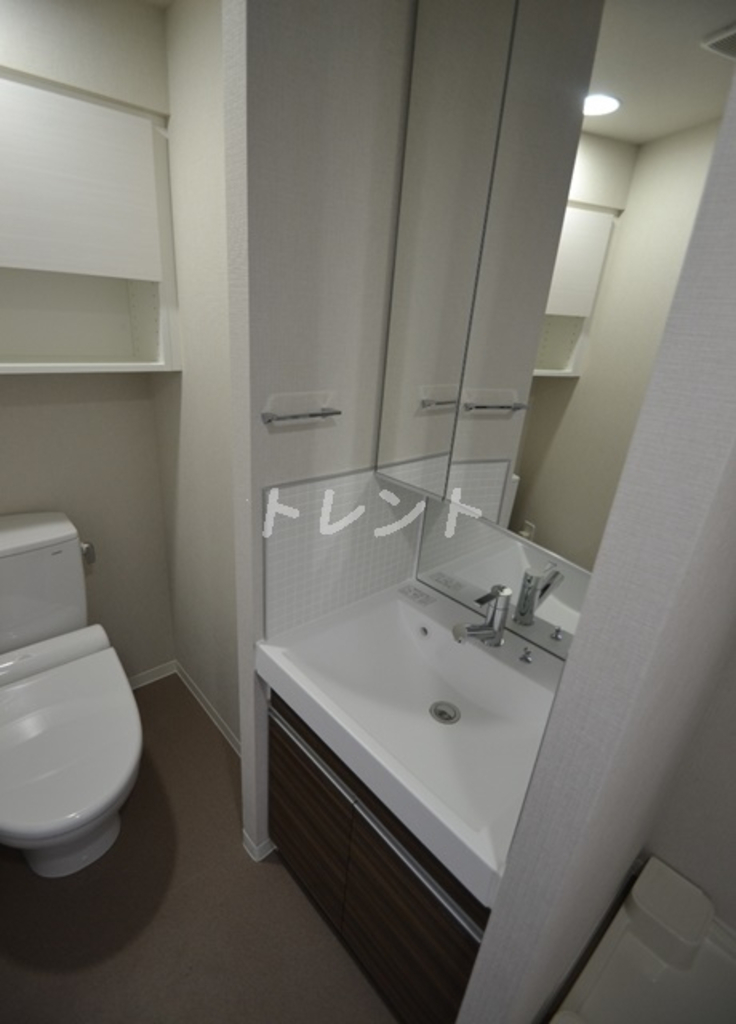 アクサス東新宿アジールコート-405