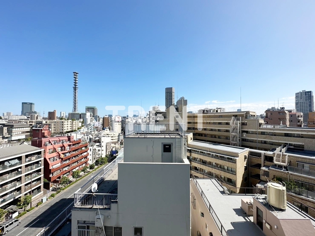 市谷台町坂フロント-302