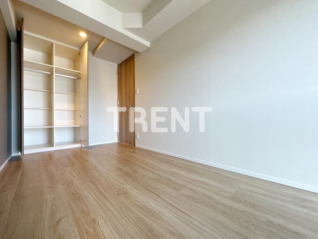 市谷台町坂フロント-1003